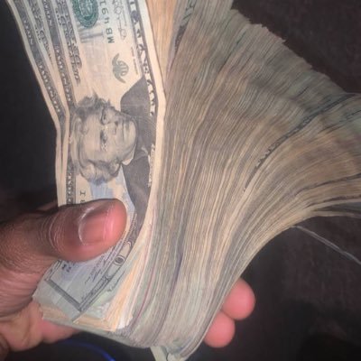 teleeeboomin's profile picture. https://t.co/MLRFEz8WH5 TAPn