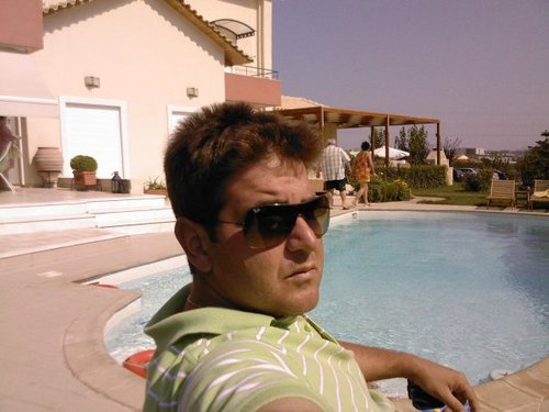 akisfly's profile picture. 