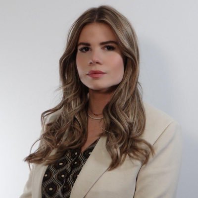 mbrown1392's profile picture. Abogada. Derecho tributario. Un espacio para compartir ideas. Egresada de @unibeenlinea y @UoLondon alumni.