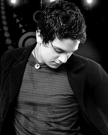 FCO dedicado: @luansantana 
Criado dia:31/10/2011