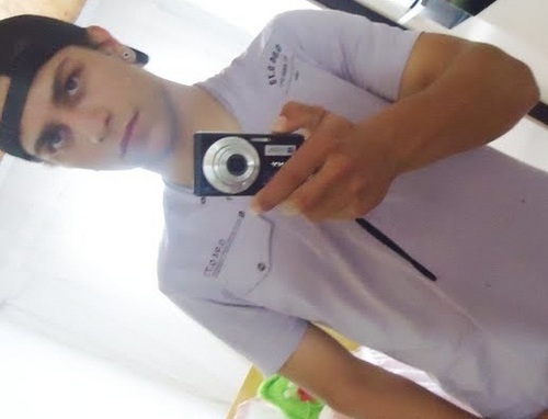 Já estou crucificado com Cristo; eu não vivo mais, mas Cristo é que vive em mim. ∞