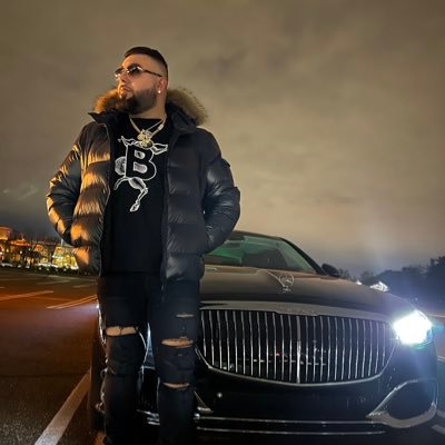 AirStax's profile picture. High Fashion Fein