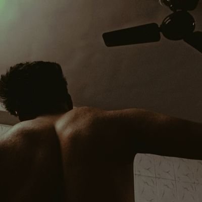 tayeeb_shaikh's profile picture. it's never too late to be what you might have been. 💎