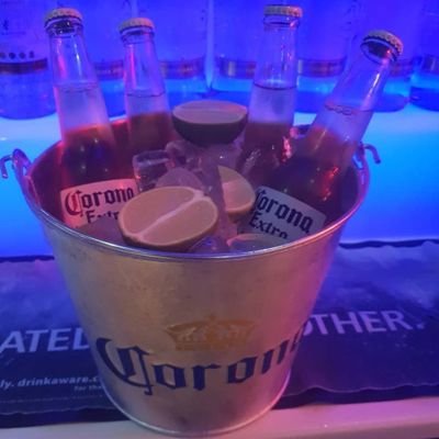 Parnells Bar Waterloo https://t.co/jpbnvhvyvj. 
add us on tictok @parnellsbar
Instagram @parnells_bar