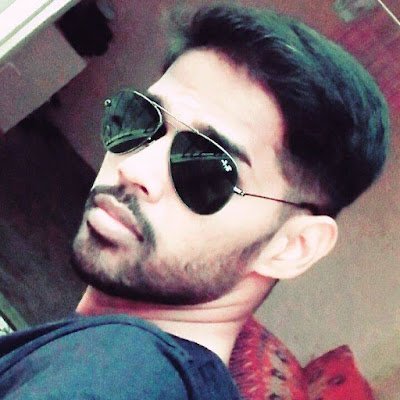 elavazhaganwr's profile picture. 