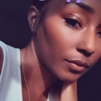 Tia_Jiy's profile picture. N a t u r a l Ⓥ