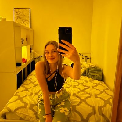 laurianedrt9's profile picture. 