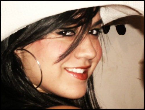 Eu sempre fuii frágil e incontrolável, então resolvii seer diferente do que era seer menos enganada e maiis amadaa! ♥