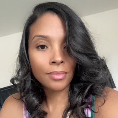 rarebonechanel's profile picture. No days off!!!!!
