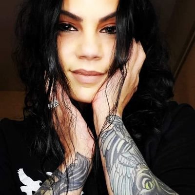 thetattoowife Profile Picture