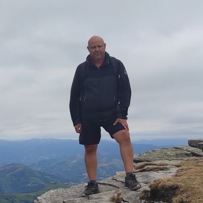 FerrandoSalva's profile picture. sociólogo apasionado de la Música y las nuevas tendencias de #comunicación.