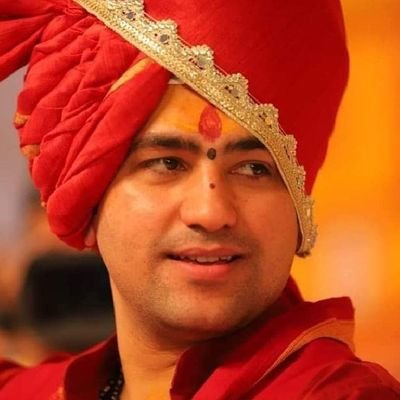|| अनपढ़ नही हूँ साहेब हिंदी मे लिखना उतना ही अच्छा लगता है जितना मां के हाँथ का खाना
हम नहीं, इतिहास बोलता है.. !! ब्राह्मणों से ब्रह्माण्ड डोलता है🚩