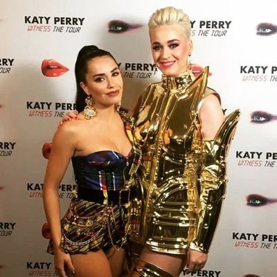 Katy Perry, Lali & La Jefa Cazzu 🦋🕷️