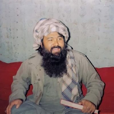 آسمان فرصت پرواز بلند است ولی
قصه اینست چی اندازه کبوتر باشی.