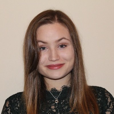 Very junior doctor | Ex hospital pharmacist | Frequent dog borrower | F1 fan💫