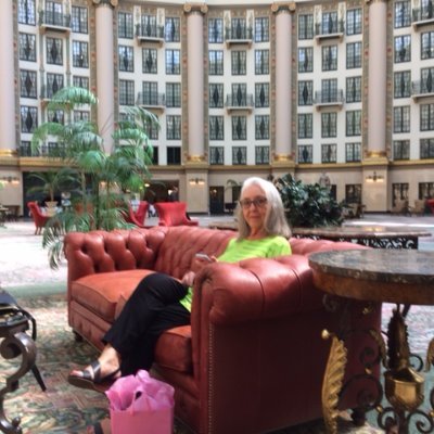 CarolCo79442501's profile picture. 