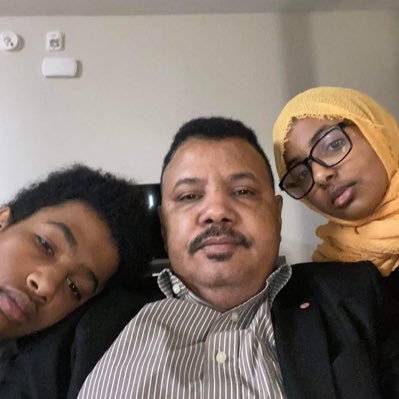 izzatmahri's profile picture. 