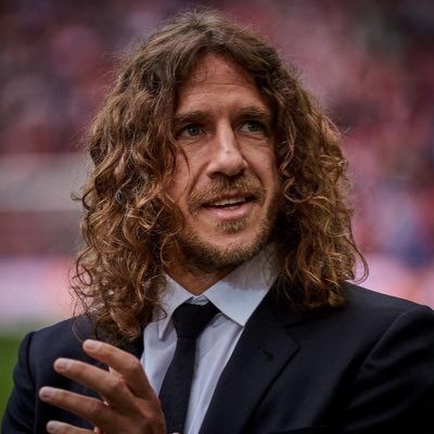 Vi a Carles Puyol hacer dos ruletas seguidas. Contemporáneo del Barça de Pep, Messi y el  sextete.