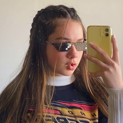 naiasimp's profile picture. 