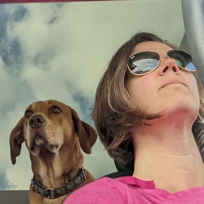 StinaQuinn's profile picture. Mom of 2 and Art Director @NBCSChicago. Tried my best to get LaVine to do the Carlton. I failed. But I did get Dalen Terry to wear a pink tutu.