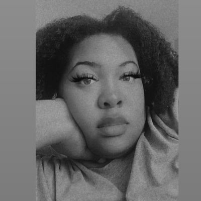 JustMiriam's profile picture. Miriam S. 

Creator. A bit odd but a productive hueman. 

Faith⛪️. Motherhood. Travel. Writing.  A little cooking...#WattpadAuthor