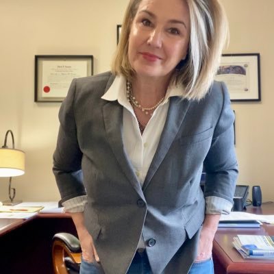 Soccer mom, track & xc mom, lawyer, avid veggie gardener, obsessive reader. She/her