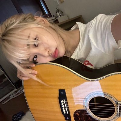 quezinel's profile picture. 📍libertários não morrem, artista independente. surfistinha. camisa 11.