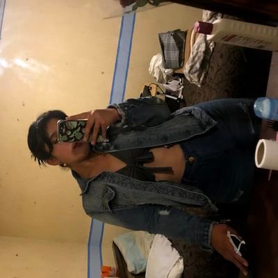 LupitaP06289415's profile picture. love yourself.