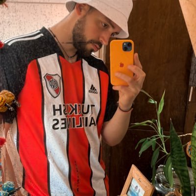 _ElCoker's profile picture. 