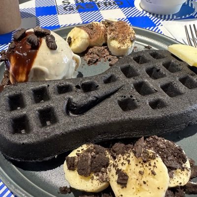 OtFishfood's profile picture. 