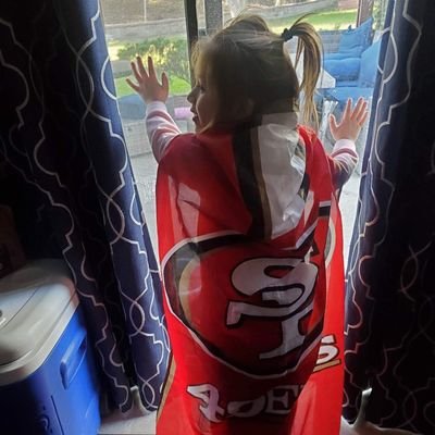 MystakesWurMade's profile picture. Loving husband and father of three.
 Avid Niners and Yankees fan for life!  #girldad