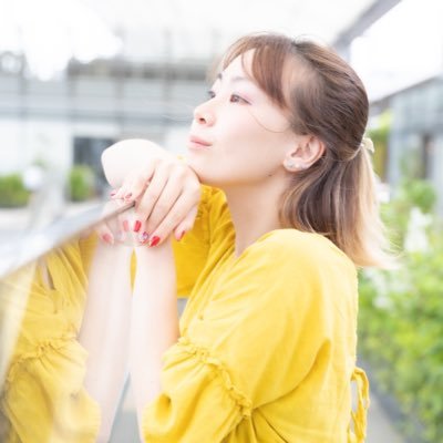 自営でリラクゼーションサロンやってます✨/夫婦ブログはSな彼と尽くすわたしのけなげな日常を公開💡/まずは月1万pv目標!/海外すき🌴/動物すき/元舞台俳優