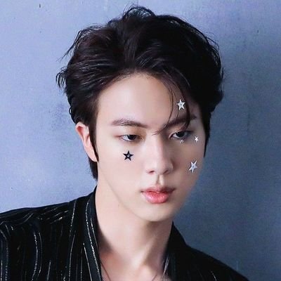 taehycher's profile picture. [fan account]
a única coisa que eu sei nessa vida é que eu amo o @bts_twt