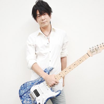 Guitarist【Live&Recording】氷川きよし、岩佐美咲(ex.AKB48)、渡辺美奈代、Zwei、生田若菜、Chu-Z、Niiisan's、ミュージカル、テーマパーク、その他レコーディングやセッション多数、LINE6製品のデモ演奏やセミナー、ギターレッスンもしてます。生粋のJAMES TYLERマニア。