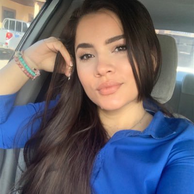 normacruz23's profile picture. Mom 👩👧👦
