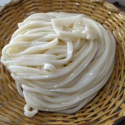 うどんは飲み物！うどんを自分で打ったり、美味しいお店に行ったりしています。スーパーカブでのうどんツーリングや自分で打ったうどんの動画をYouTubeで公開していきます！美味しいうどん屋の情報とか、美味しいうどんの食べ方なども募集中！うどんツーリング仲間も募集！#うどん#うどんツーリング#うどん屋