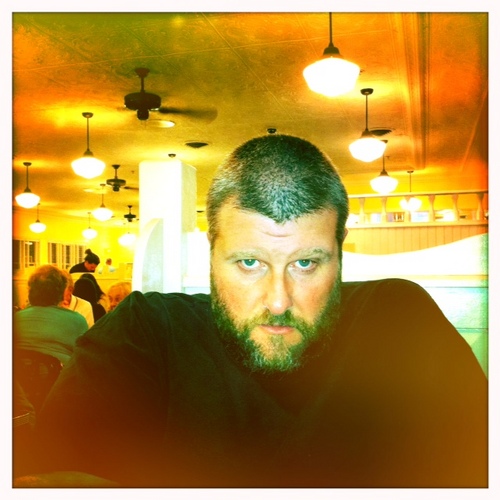 MrbadexampleTom's profile picture. just another foul mouthed white guy trying to be an internet star.