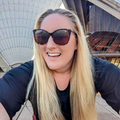 🎙️Podcaster #LifeWithGoldie | Salesforce Sydney Community Group Leader | 6x Salesforce Certified | Golden Hoodie Recipient |  ▶️YouTuber - Pace Yourself |