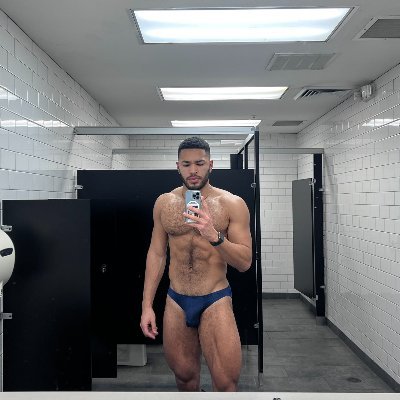 thedre_4real's profile picture. 