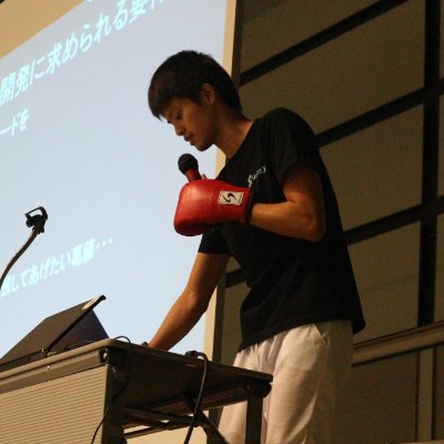 大学在学中に19歳でエンジニアとして独立。日本最大級の歯科プラットフォーム「1D(ワンディー)」を運営するワンディー株式会社のCTO CEOを経て、トップエンジニアのギルド組織「THEHUB(ザ・ハブ)」を創業しました。