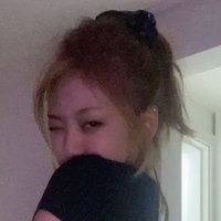 Tya (@itstyaay) 's Twitter Profile