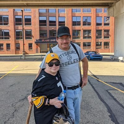 Football enthusiast, especially the Steelers. I love fantasy football and the NFL draft. I am the wife of a wonderful husband. I am the mother to a great son.