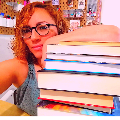 NayatProyecto's profile picture. Books & Coffee