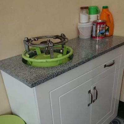Tunatengeneza meza za majiko ya gesi na furniture za aina zote
Temeke -Dar
0719490107