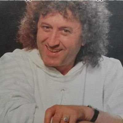 samopolitika's profile picture. 