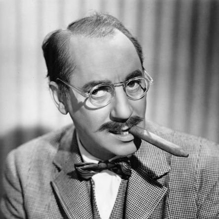 Familia, amigos, Barça, Elvis y Groucho. Y Antimadridista acérrimo.
