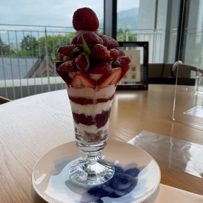 ひとり推し活推進中の40代。kpop❤ダンスも手習中。とにかく楽しく生きたい。😊BTS、SHINee、セブチ😓いろいろ教えてください😊ひとり推し活卒業したい🤣お友達募集