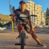 EDDIEBODEGA (@eddiesbodega) 's Twitter Profile