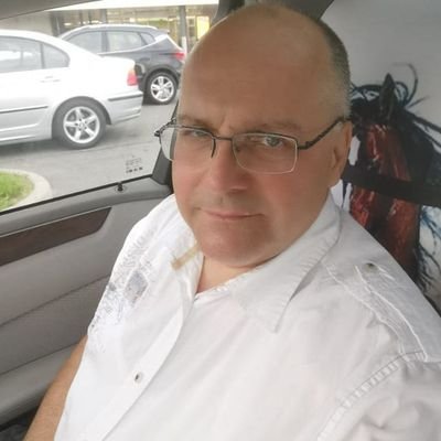 AhsanEidah's profile picture. Government worker