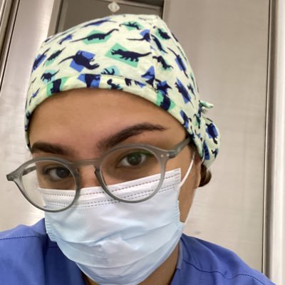 Catadora profesional de nuggets. Medicina UR